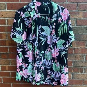 No Boundaries Tropical Floral Button Down Shirt